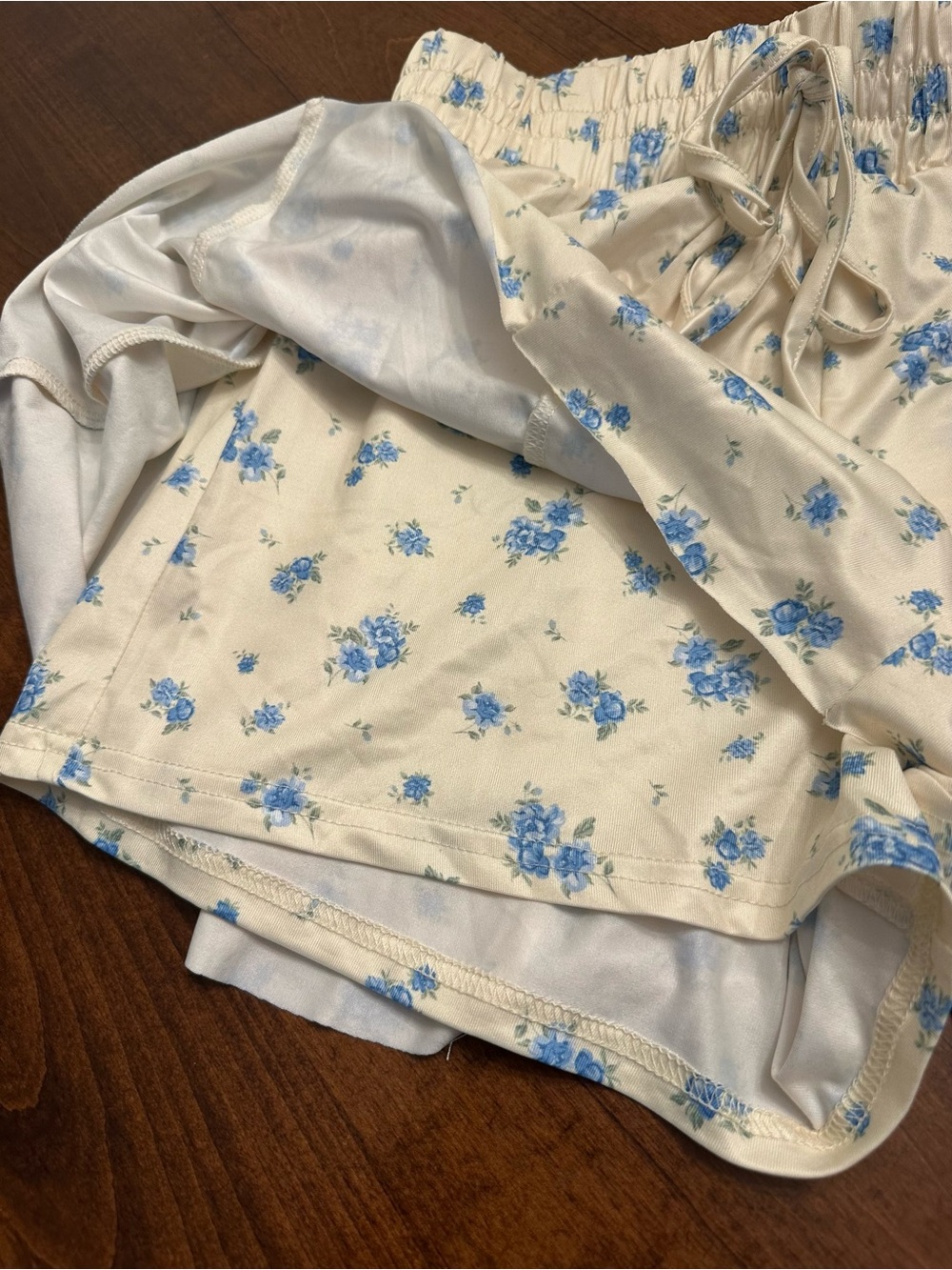 AS Revival - Butter Yellow Flowy Athletic Shorts Blue Bouquet Print (XS) - Picture 4 of 6